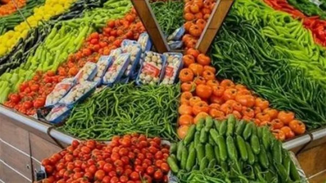 أسعار الفاكهة والخضروات ترتفع مع بشائر الصيف اليوم الثلاثاء